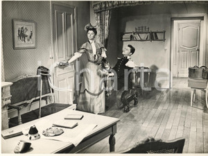 Fotografia d epoca originale 1955 CINEMA Grandi manovre Lise DELAMARE Gérard PHILIPE Foto 24x18 cm 1