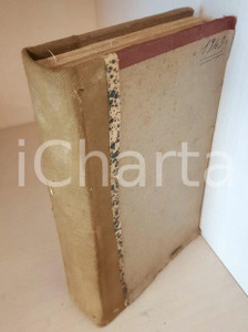 1943 Luigi GREA Diario personale in scrittura cifrata - Guerra *CURIOSO 500 pp. Curioso diario manoscritto redatto da Luigi Grea (funzionario delle ferrovie e cicloamatore) in una scrittura cifrata che utilizzava con amici e familiari, allo scopo di tutelare la propria vita privata.Il diario, di natura privata, è tenuto in forma giornaliera e contiene, nella parte finale, la contabilità personale. E' possibile cogliere riferimenti alla guerra e alla situazione politica del periodo.Copertina rigida in cartoncino 3/4 tela.PAGINE: 500 circa CONDIZIONI:FAIR/discreto buone condizioni interne, macchie di umidità in copertinaFORMATO: 13x23 cm originale e autentica 1