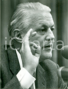 Fotografia d epoca originale 1990 ca BONN Gerhard STOLTENBERG Ministro delle Finanze CDU Foto 1 1