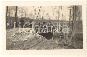 Fotografia d epoca originale 1935 ca Area PAVIA R. Esercito  Ponte provvisorio su torrente Evento Foto 1 1