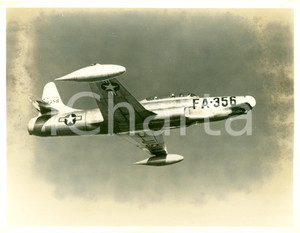 Fotografia d epoca originale 1955 ca U.S.A.F. Aereo militare LOCKHEED F94 Starfire FA356 in volo Fotografia 1