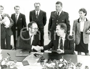 Fotografia d epoca originale 1991 BONN Wolfgang SCHAUBLE Philippe MARCHAND  Accordo sulla polizia Foto 1