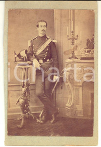 Fotografia d epoca originale 1880 ca PARIS ARMEE DE TERRE Officier de chevalerie  Photo DURAND 11x16 1