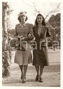Fotografia d epoca originale 1939 ROMA Nuova moda femminile sui campi di corse FOTO 1