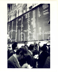 Fotografia d epoca originale 1987 MILANO Borsa Italiana  Quotazione titoli LLOYD ADRIATICO Foto 2 1