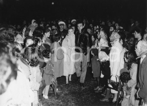 Fotografia d epoca originale 1958 RAPALLO Maurizio ARENA Lorella DE LUCA Pentola d oro  Foto RARA 1