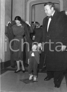 Fotografia d epoca originale 1958 GENOVA Orson WELLES con Paola MORI Foto vintage RARA 2 1
