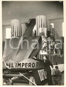 Fotografia d epoca originale 1938 MILANO Giornata della Neve  Preparazione carro allegorico OND Milano Foto 1