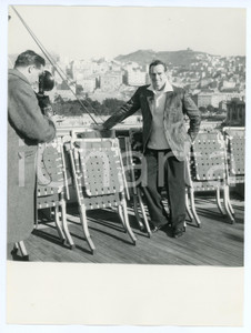 Fotografia d epoca originale 1959 GENOVA Charlton HESTON su transatlantico INDEPENDENCE Foto 18x24 cm 3 1