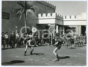 Materiale cinematografico d’epoca 1962 CINEMA  PEPLUM Io, Semiramide Scena del film di Primo ZEGLIO Foto 1