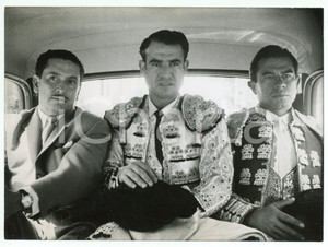 Materiale cinematografico d’epoca 1956 CINEMA Torero! Luis PROCUNA Regia di Carlos VELO Foto seriale 17x13 cm 1