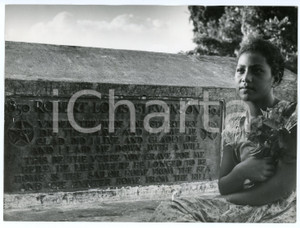 Materiale cinematografico d’epoca 1955 L ULTIMO PARADISO Regia Folco QUILICI Tomba di Robert Louis STEVENSON Foto 1