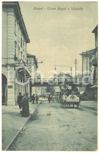 Cartolina originale da collezione 1910 ca ACQUI TERME AL Corso Bagni Cartolina ANIMATA con omnibus FP NV 1