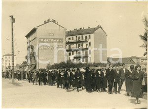 Fotografia d epoca originale 1930 ca MILANO Via Francesco Ferrucci  Corteo funebre  Foto 1 1