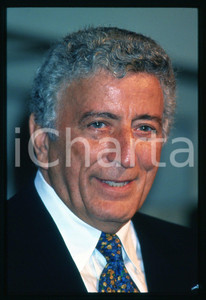 Fotografia d epoca originale 1990 ca MUSICA  Tony BENNETT Ritratto del cantante 35mm VINTAGE SLIDE 1