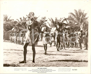 Fotografia d epoca originale 1954 GOLDEN MISTRESS TribÃ¹ di cannibali Sacrificio umano Abner BIBERMAN Foto 1