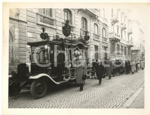Fotografia d epoca originale Ottobre 1944 WW2 MILANO area San Vittore  Corteo funebre  Foto 8 1