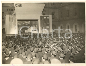 Fotografia d epoca originale 1938 MILANO Festa 8° Regg. Fanteria  Spettacolo con carro di Tespi in caserma 1