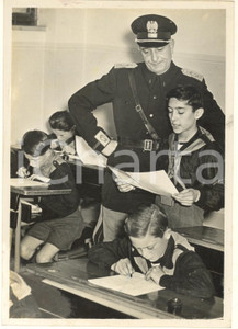 Fotografia d epoca originale 1939 MILANO Rino PARENTI all Istituto Carlo Cattaneo  Ludi Juveniles Foto 1