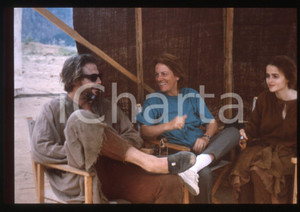 Fotografia d epoca originale 1989 FRANCESCO Mickey ROURKE Liliana CAVANI sul set del film 35mm VINTAGE SLIDE 1