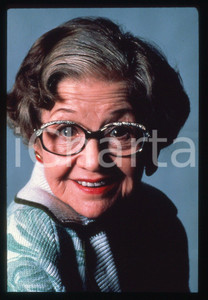 Fotografia d epoca originale 1989 NEW YORK STORIES  Mae QUESTEL in una scena del film 35mm VINTAGE SLIDE 1