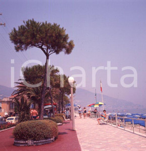 Fotografia d epoca originale 1960ca ALASSIO SV  Passeggiata lungomare POSITIVO ORIGINALE 1