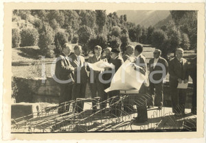 Fotografia d epoca originale 1952 VAL D AOSTA Cantiere sul torrente BUTHIER Impresa MATTIODA Foto 13x9 cm 4 1