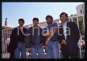 Fotografia d epoca originale 35mm vintage slide 1993 LA SCORTA di Ricky TOGNAZZI  il cast del film 1