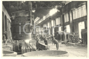 Fotografia d epoca originale 1950 ca LEGNANO Ditta Franco TOSI Meccanica  Operai al lavoro Foto 17x11 1 1