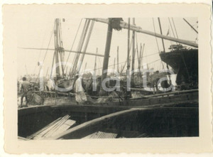 Fotografia d epoca originale 1935 ca AOI ERITREA Sbarco al porto  Nave SAN GIOVANNI  Foto ANIMATA 9x7 cm 1