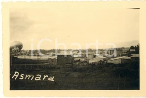 Fotografia d epoca originale 1935 ca AOI ASMARA ERITREA Veduta con edifici italiani  Fotografia 10x7 cm 1