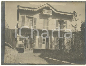 Fotografia d epoca originale 1910 ca TORRE PELLICE Villa COSTABEL  Famiglia Foto animata 12x9 cm 2 1