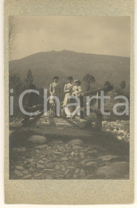 Fotografia d epoca originale 1910 ca BORGATA VICO / RUBIANA Donne con bambina su ponticello Foto 9x14 1 1