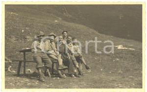 Fotografia d epoca originale 1940 WW2 ALPI FRANCESI  Area UBAYE  Alpini italiani a riposo Foto 14x9 cm 1