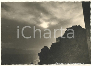 Fotografia d epoca originale 1965 ca CINQUE TERRE Tramonto a Manarola Foto artistica  Bozzetto cartolina 1