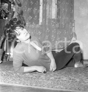 Fotografia d epoca originale 1970ca ROMA Giuseppina Josè GRECI photoshoot dell attrice NEGATIVO ORIGINALE 2 1