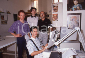 Fotografia d epoca originale 1990 ca MILANO Redazione della rivista BABILONIA 35mm VINTAGE SLIDE 9 1