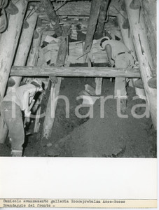 Fotografia d epoca originale 1960ca BERCETO Autocamionale CISA A15 Operai nella Galleria ROCCAPREBALZA Foto 2 1