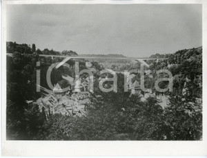 Fotografia d epoca originale 1970 ca LUXEMBOURG Grand Duchess Charlotte Bridge RED BRIDGE Photo 24x18 cm 1