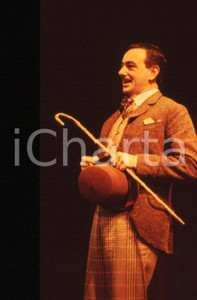 Fotografia d epoca originale 1986 TEATRO Luca DE FILIPPO in  O Scarfalietto di E. Scarpetta VINTAGE SLIDE 15 1