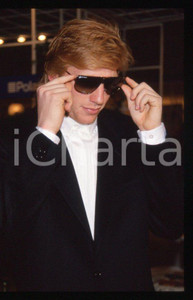Fotografia d epoca originale 1990ca Boris BECKER indossa occhiali POLAROID 4806A  35mm VINTAGE SLIDE 6 1