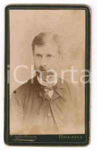 Fotografia d epoca originale 1890 ca BRESCIA Ritratto di giovane uomo  Foto CAPITANIO CDV 1