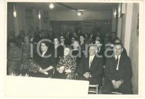 Fotografia d epoca originale 1966 COSTUME PAVIA Sindacato CISL  Una cerimonia Foto E. RAIMONDI 15x10 1