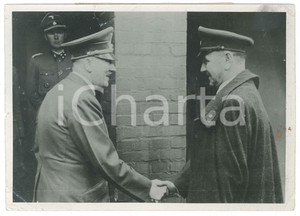 Fotografia d epoca originale 1944 WW2 EAST PRUSSIA Adolf Hitler with head of state Ante Pavelic DAMAGED 1