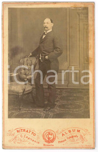Fotografia d epoca originale 1890 ca BRESCIA Ritratto maschile  Foto Cristoforo CAPITANIO 11x16 cm 1