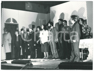 Fotografia d epoca originale 1980 ca TEATRO GRUPPO PALCOSCENICO Saronno  Arsenico e vecchi merletti 1 1