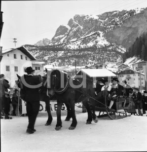 Fotografia d epoca originale 1965 SELVA DI VAL GARDENA In slitta trainata da cavalli NEGATIVO ORIGINALE 1