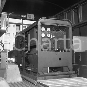 Fotografia d epoca originale 1974 MILANO Automezzo Pompieri Gruppo elettrogeno NEGATIVO ORIGINALE 1 1