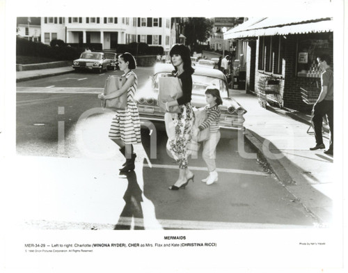1990 CINEMA - MERMAIDS Winona RIDER con CHER e Christina RICCI sul set del film