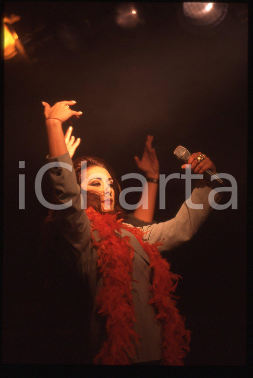 35mm vintage slide* 1990 ca Sabrina SALERNO in concerto (14)